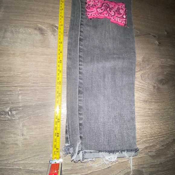 Universal Threads High rise skinny gray jeans size 10/30 regular - Picture 7 of 10